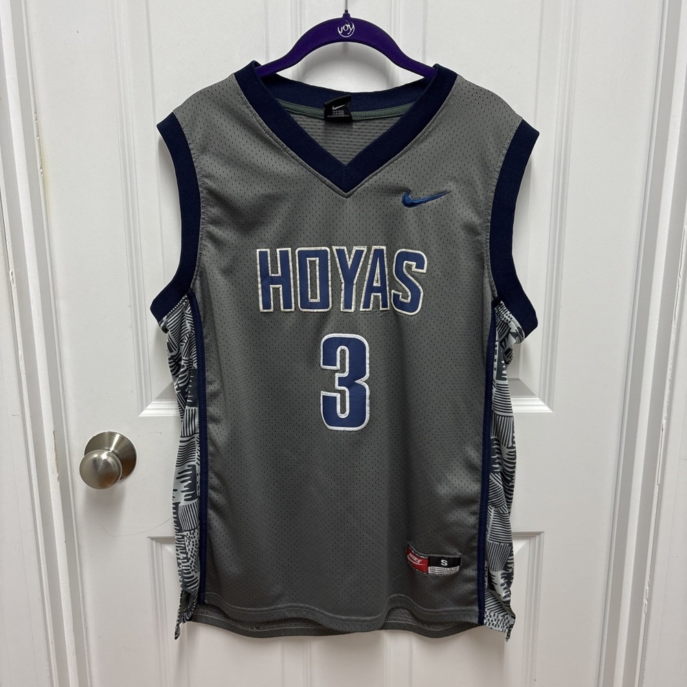 Vintage Nike Georgetown Hoyas Allen Iverson's Number 3 Jersey - Size Small